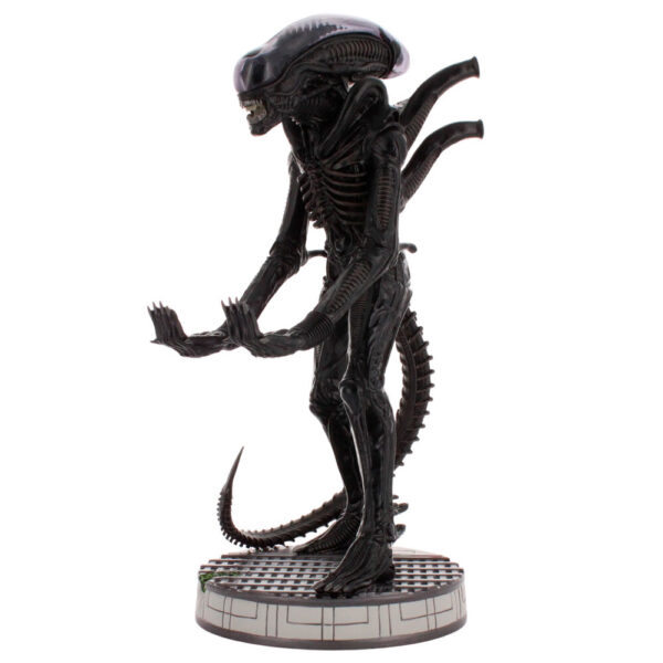 Alien – Xenomorph Cable Guy 20 cm