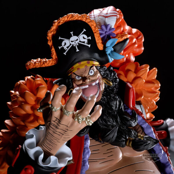 One Piece – Grandista Marshall D Teach figura 22 cm