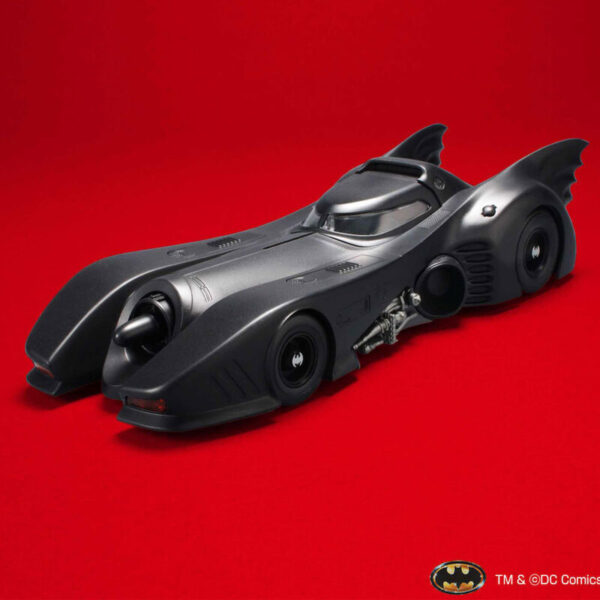 DC Comics – Batman Batmobile Car model kit figura 1/35