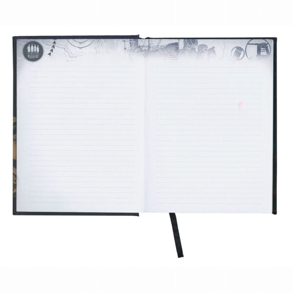 Attack on Titan – Attack on Titans Strugglen notesz with light