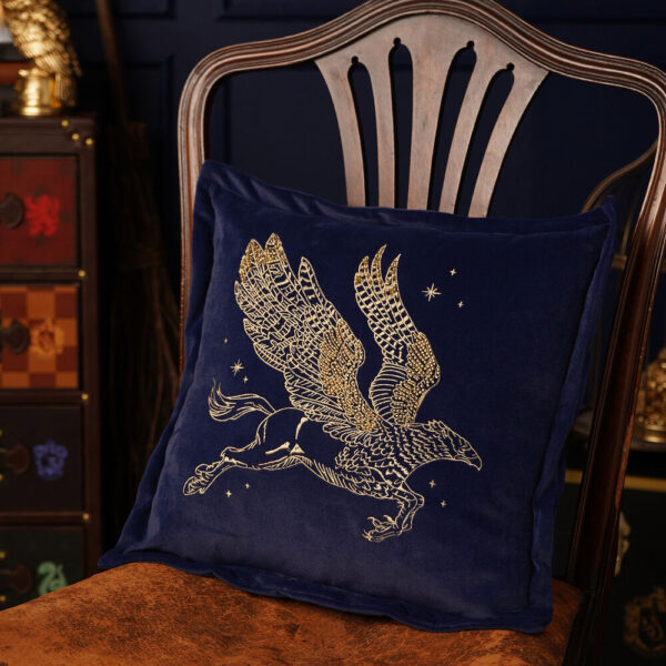 Harry Potter – Buckbeak velvet cushion