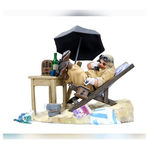 Studio Ghibli – Porco Rosso – Porco in his Hideout model kit