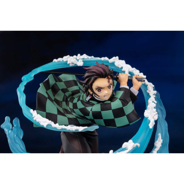 Demon Slayer: Kimetsu no Yaiba – Tanjiro Kamado Water Breathing S.H. Figurarts figura 15 cm