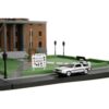 img_471907_e31d3411ddaa6676fbf7b9b2b941924d_1.jpg Back to the Future – Hill Valley Courthouse Square diorama replica